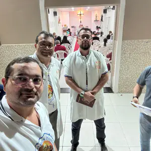 Fiéis participam da Celebração da Palavra com o Diácono Lisboa no bairro Catolé